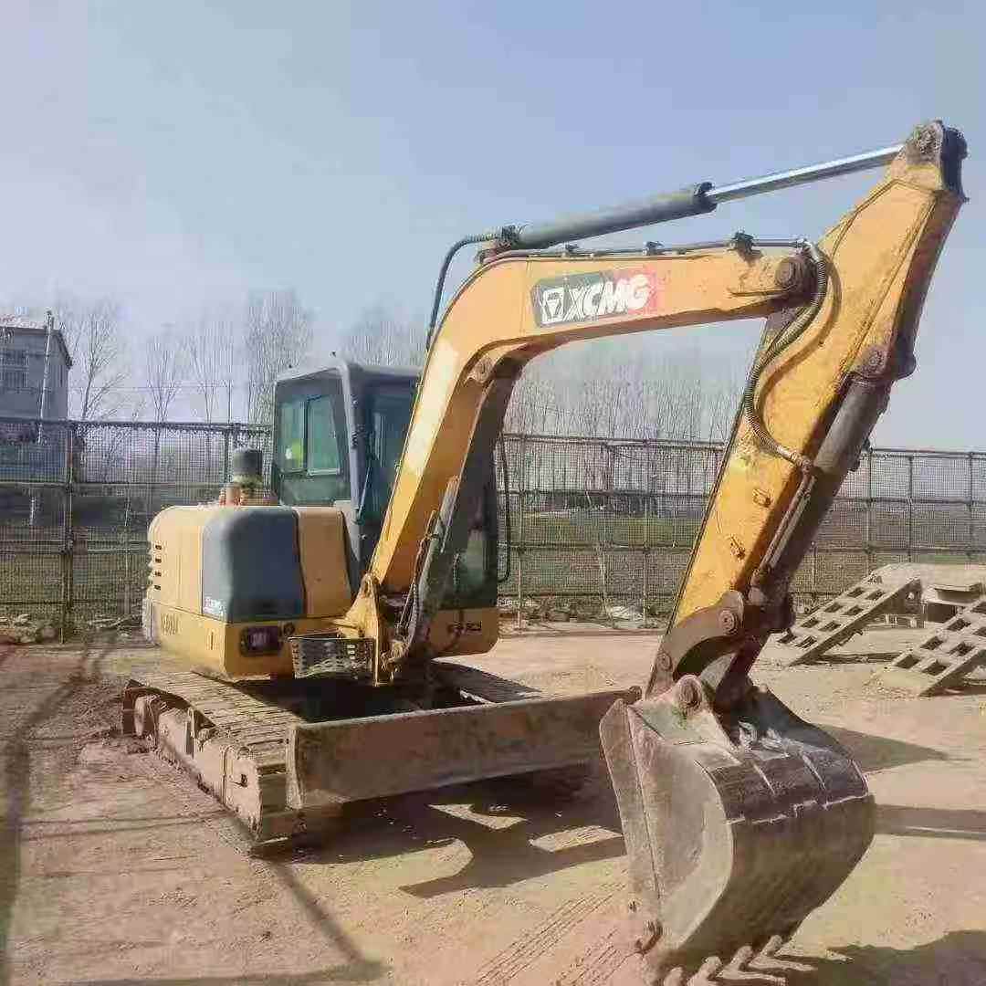 Used XCMG XE60 Excavator 2019 Model / 4