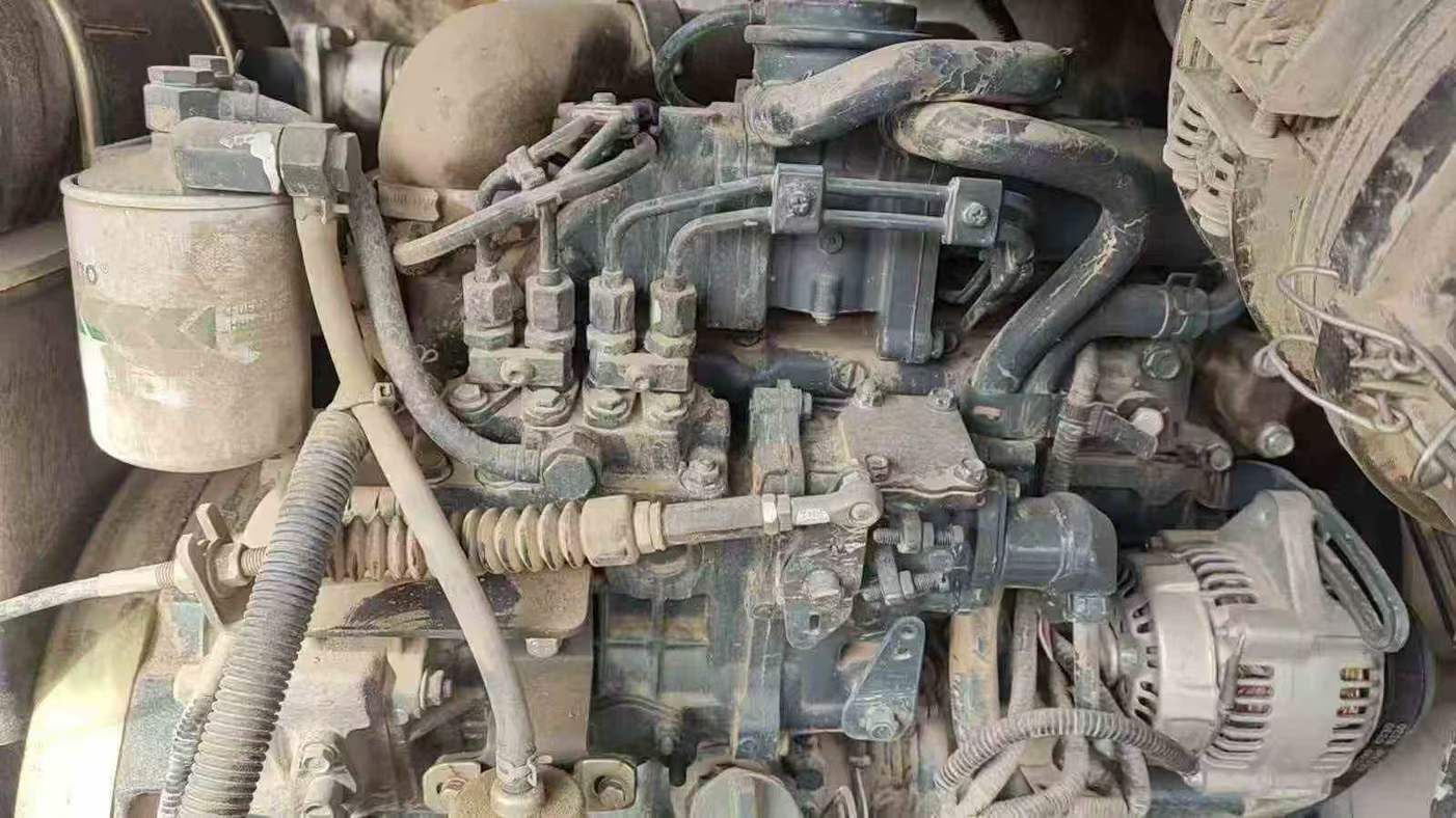 Used XCMG XE75C Excavator 2018 Model / 3