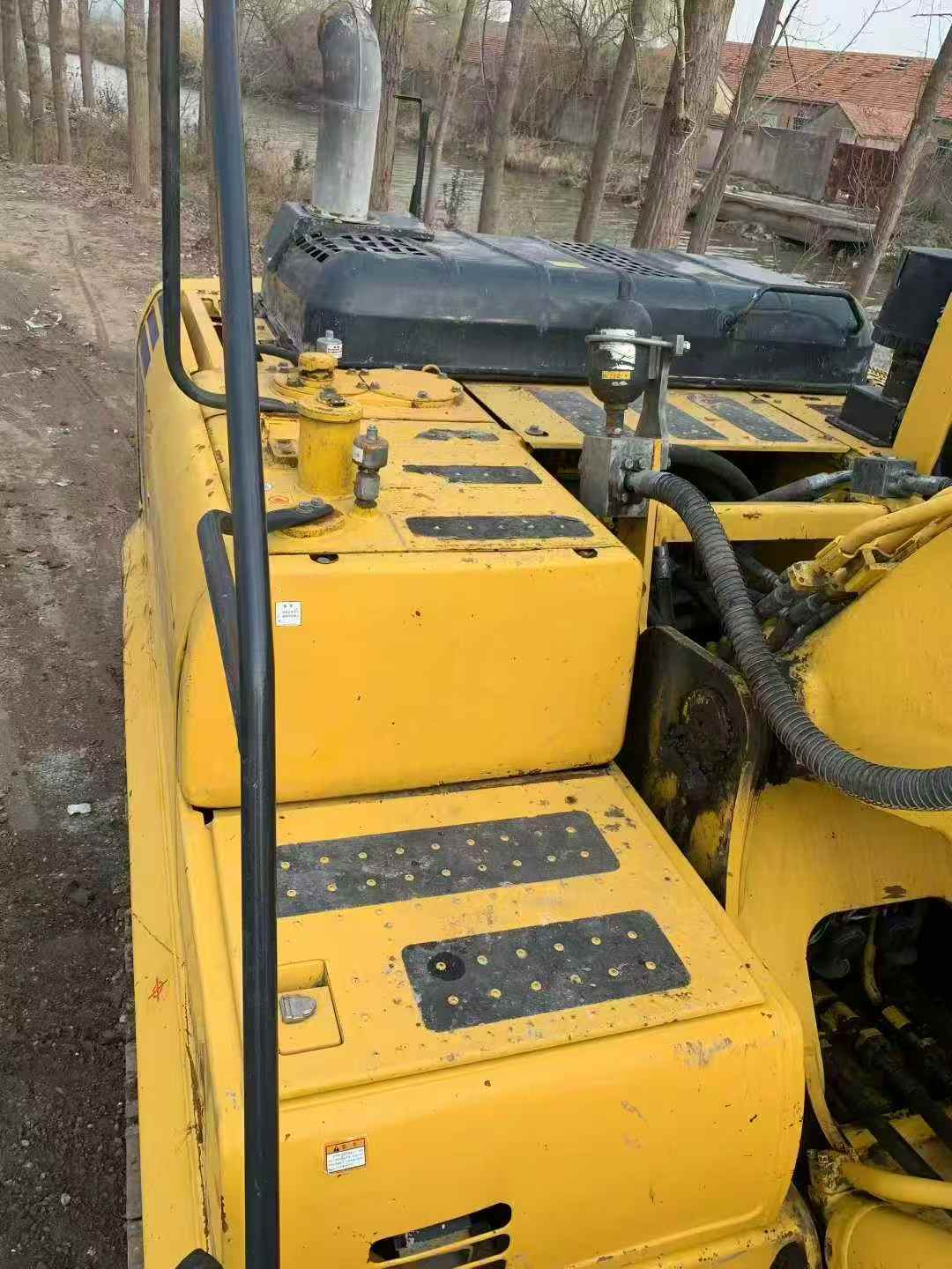 Used Komatsu PC210-8 Excavator 2021 Model / 4