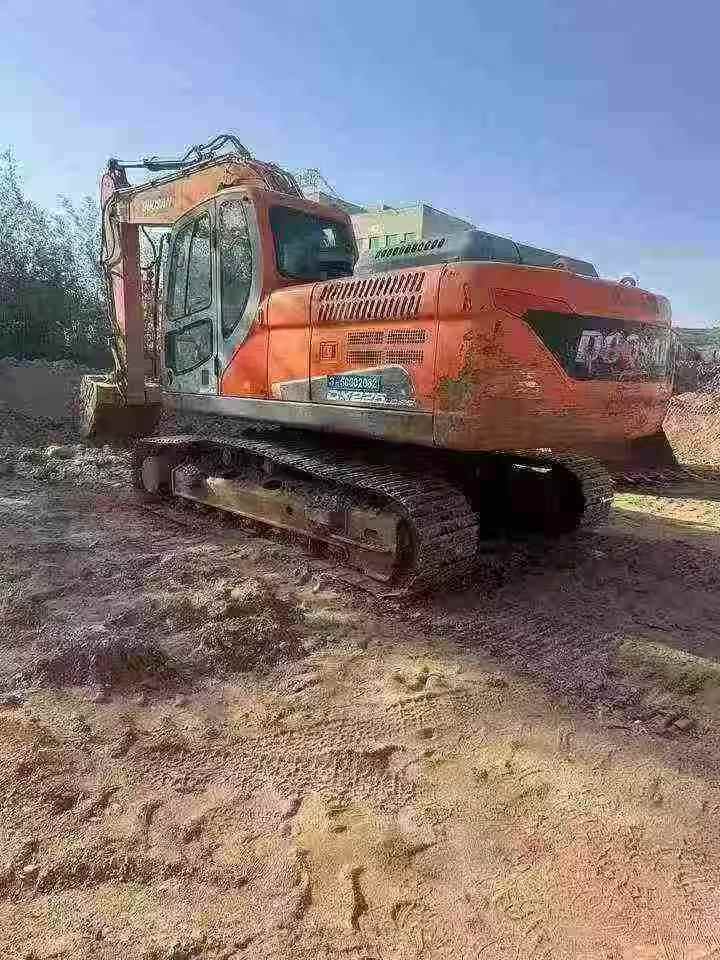 Used Doosan DH215-7 Excavator 2017 Model / 4