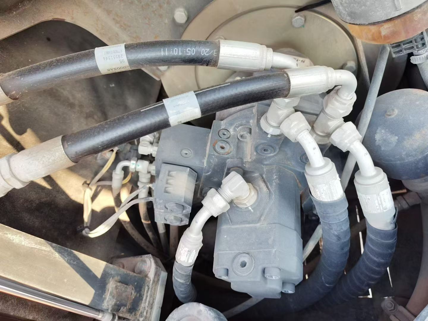 Used Doosan DH60 Excavator 2021 Model / 7