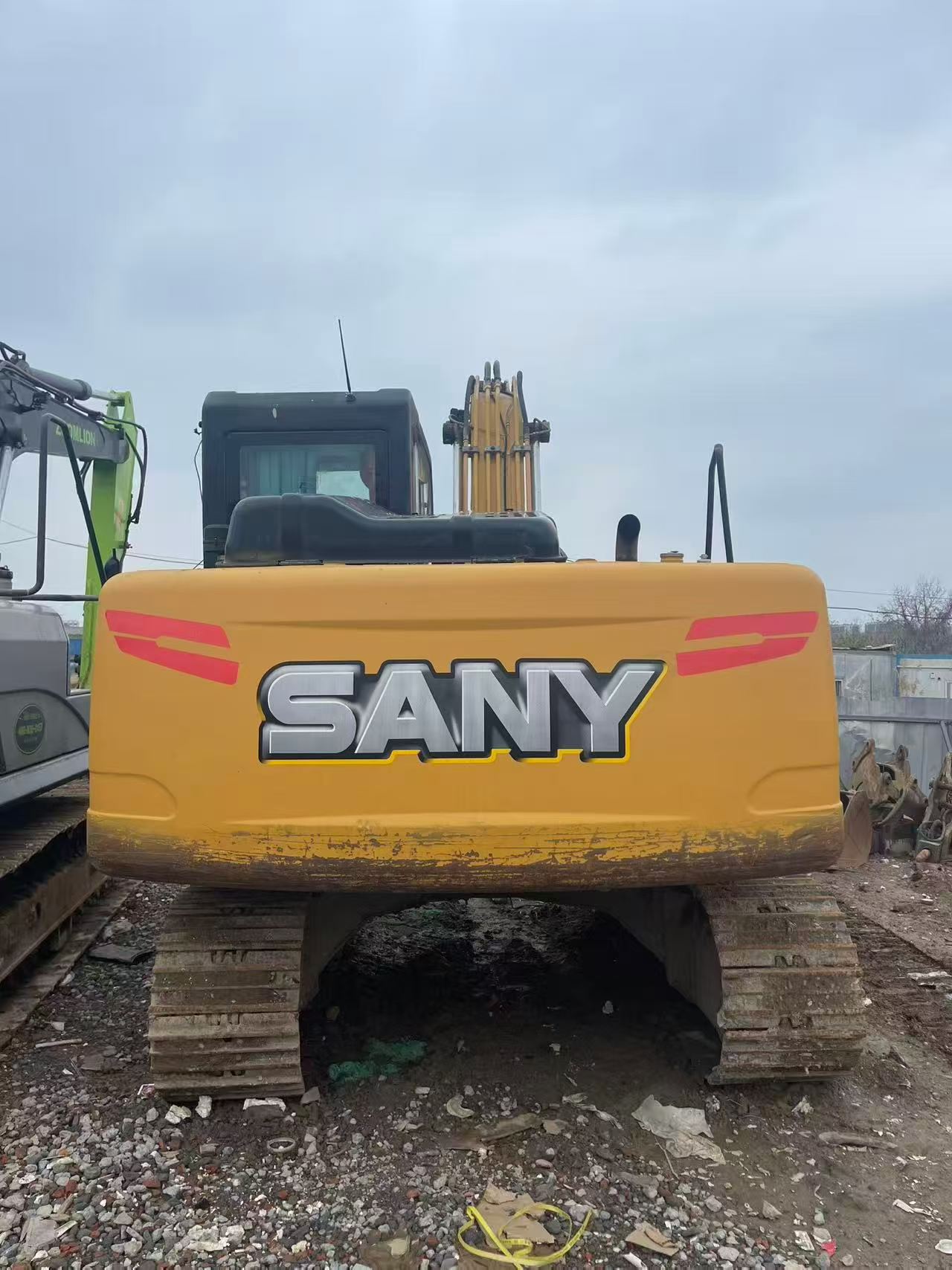 Used Sany SY125C Excavator 2019 Model / 3
