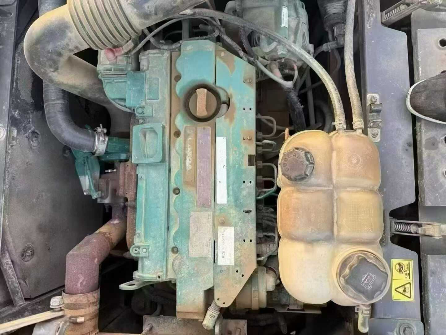 Used Volvo EC210B Excavator 2019 Model / 9