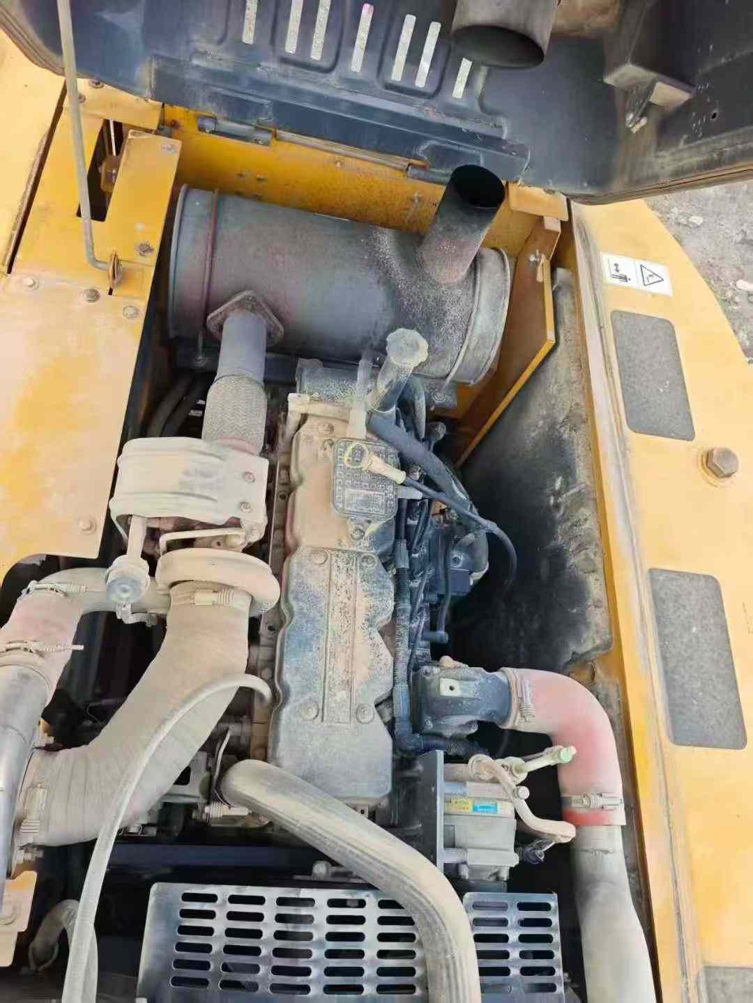 Used XCMG XE205DA Excavator 2020 Model / 4