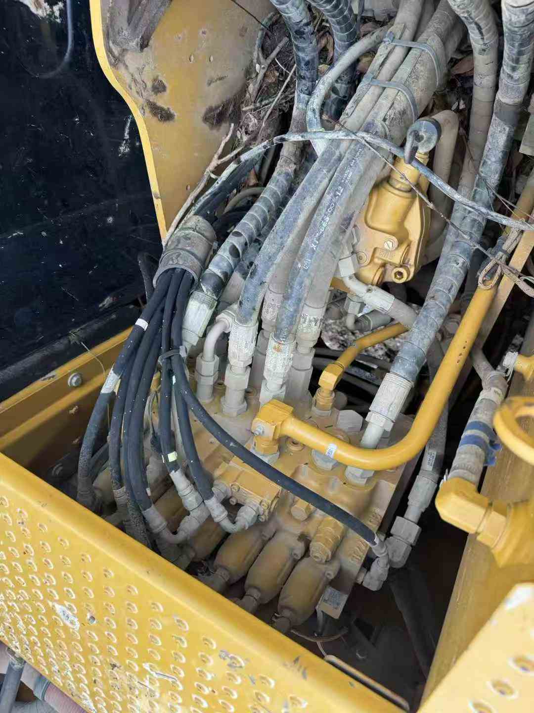 Used Caterpillar 313D Excavator 2017 Model / 7