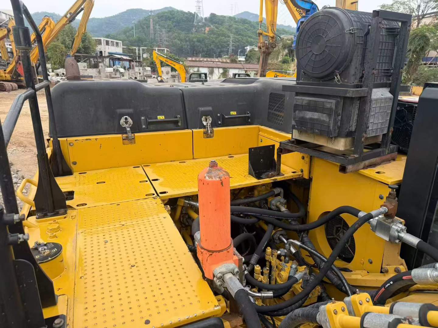 Used Caterpillar 349EL Excavator 2016 Model / 6