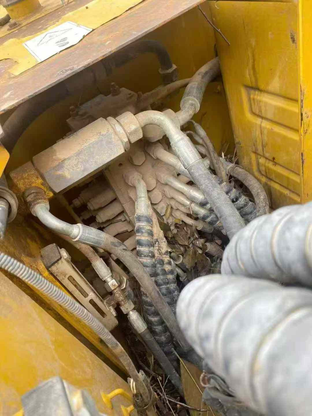 Used XCMG XE75C Excavator 2017 Model / 6