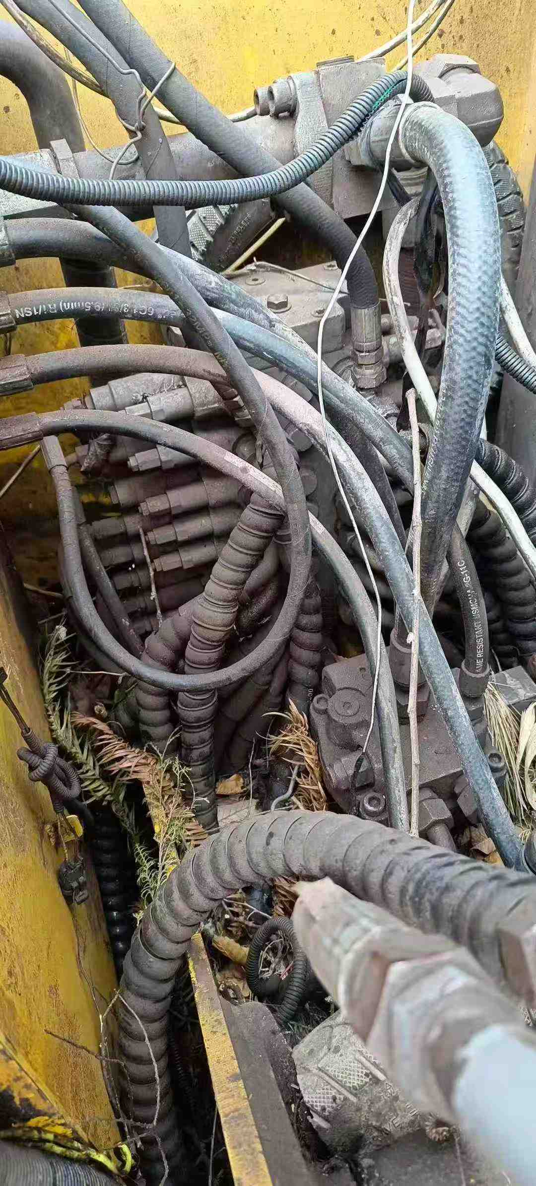 Used XCMG XE80 Excavator 2016 Model / 4