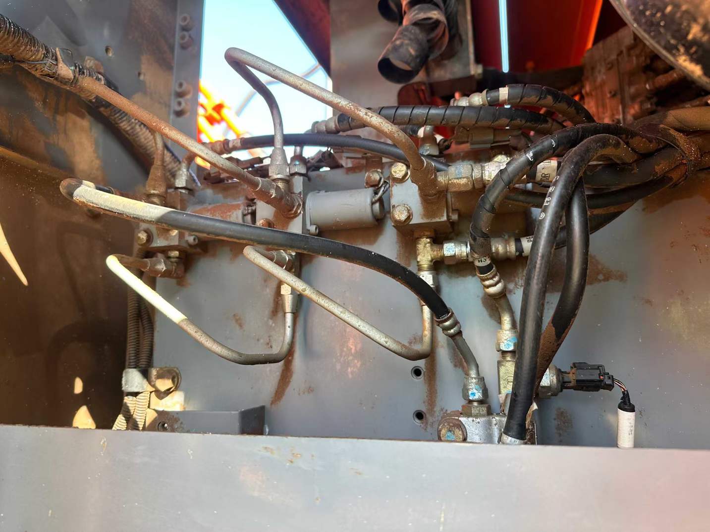 Used Hitachi EX350H-5 Excavator 2016 Model / 9