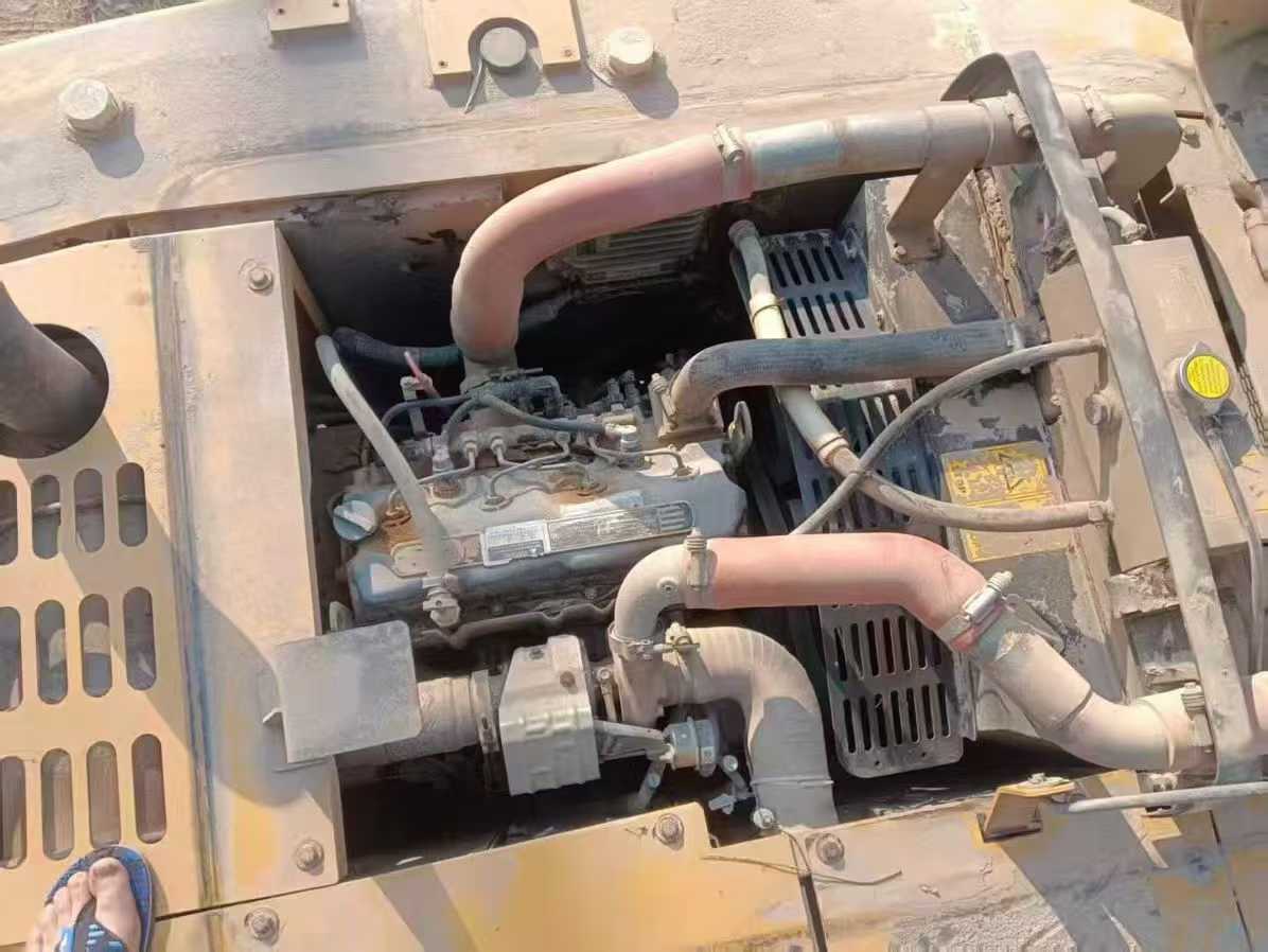 Used XCMG XE135B Excavator 2021 Model / 7