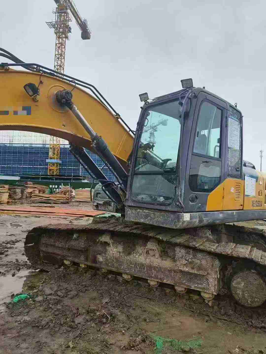 Used XCMG XE200 Excavator 2019 Model / 4