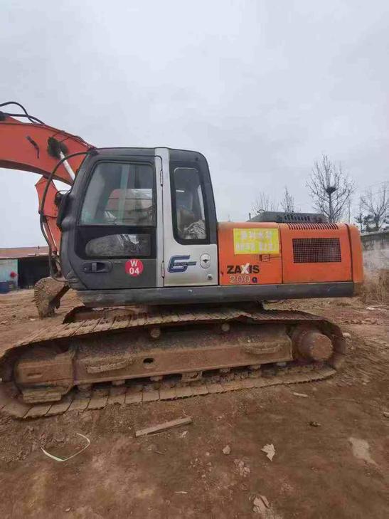 Buy Hitachi ZX200-3G Used Excavator / 1