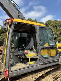 Buy Volvo L120E Used Excavator / 6 Used Volvo L120E Excavator 2020 Model / 6