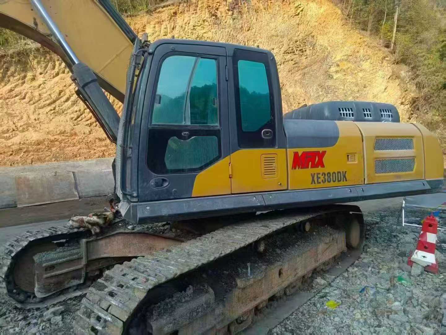 Used XCMG XE380K Excavator 2021 Model / 2