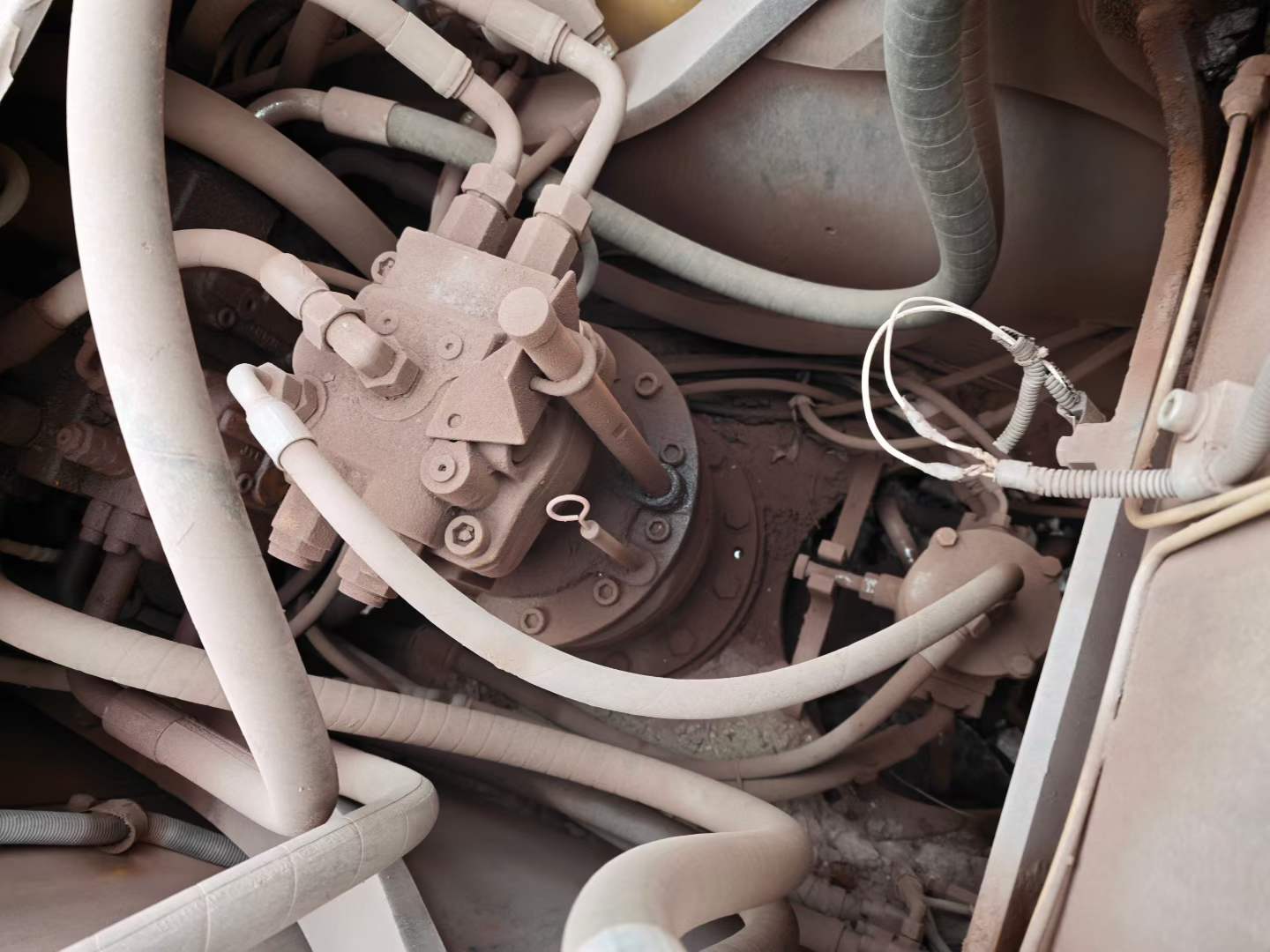 Used Sany SY205C Excavator 2021 Model / 4