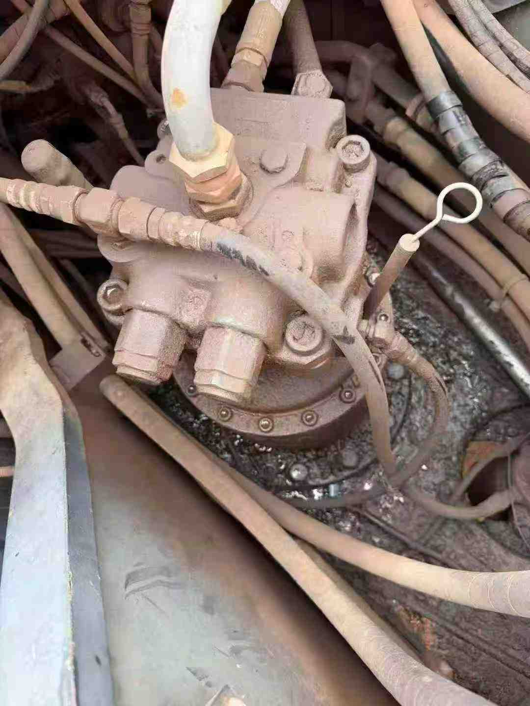 Used Sumitomo SH200-5 Excavator 2012 Model / 7