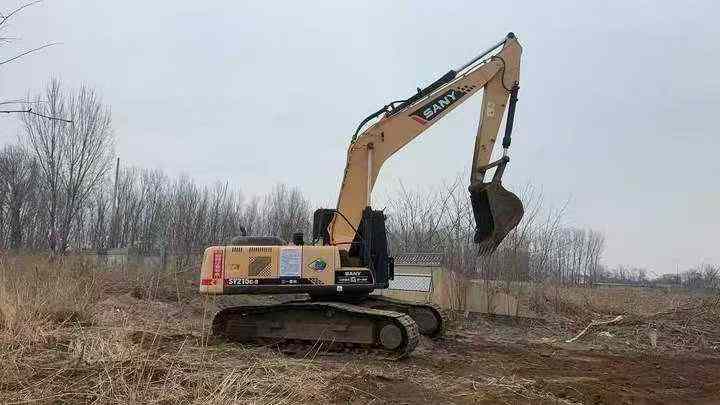 Used Sany SY215C-8 Excavator 2016 Model / 2
