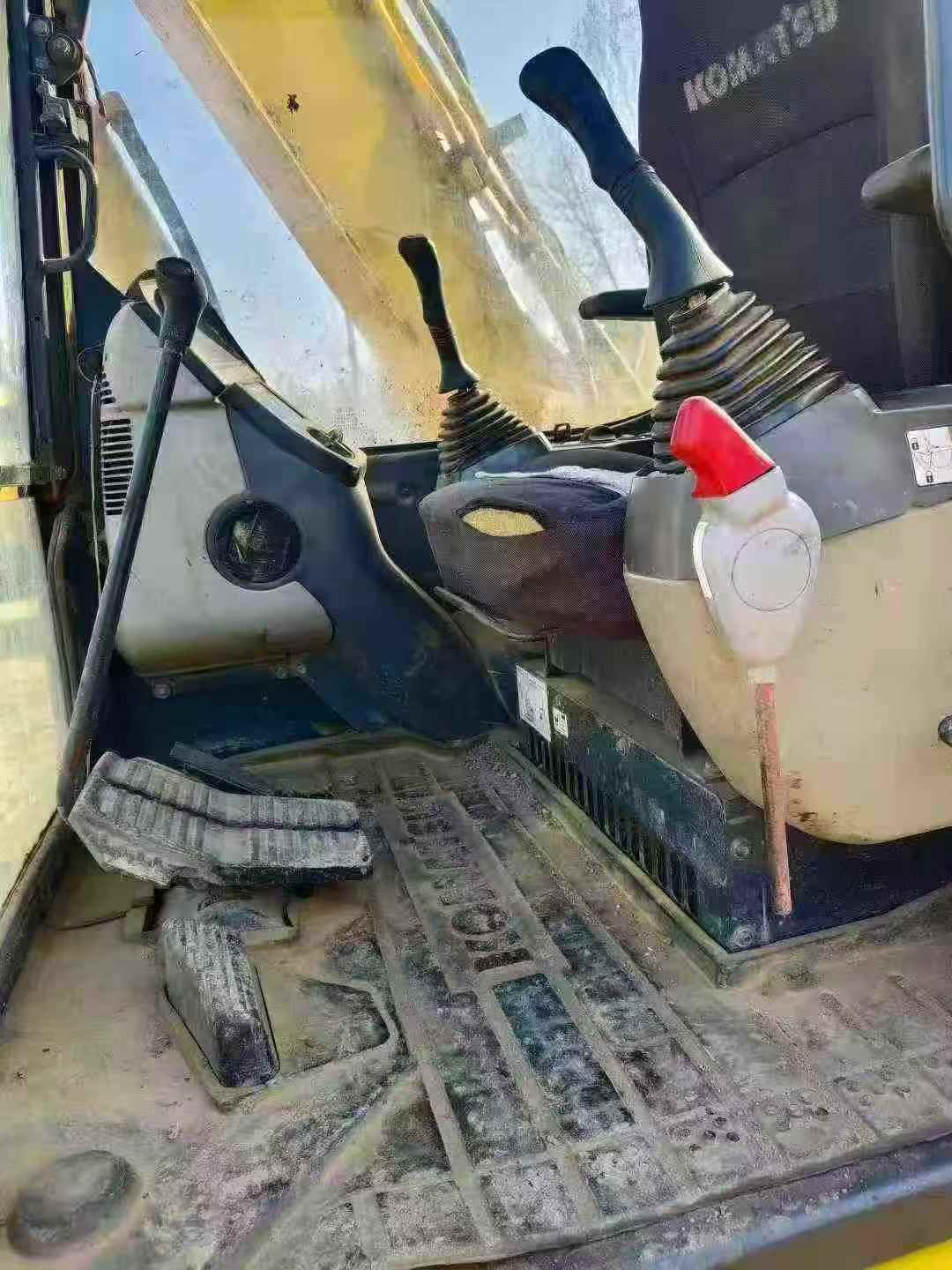 Used Komatsu PC70-8 Excavator 2016 Model / 8