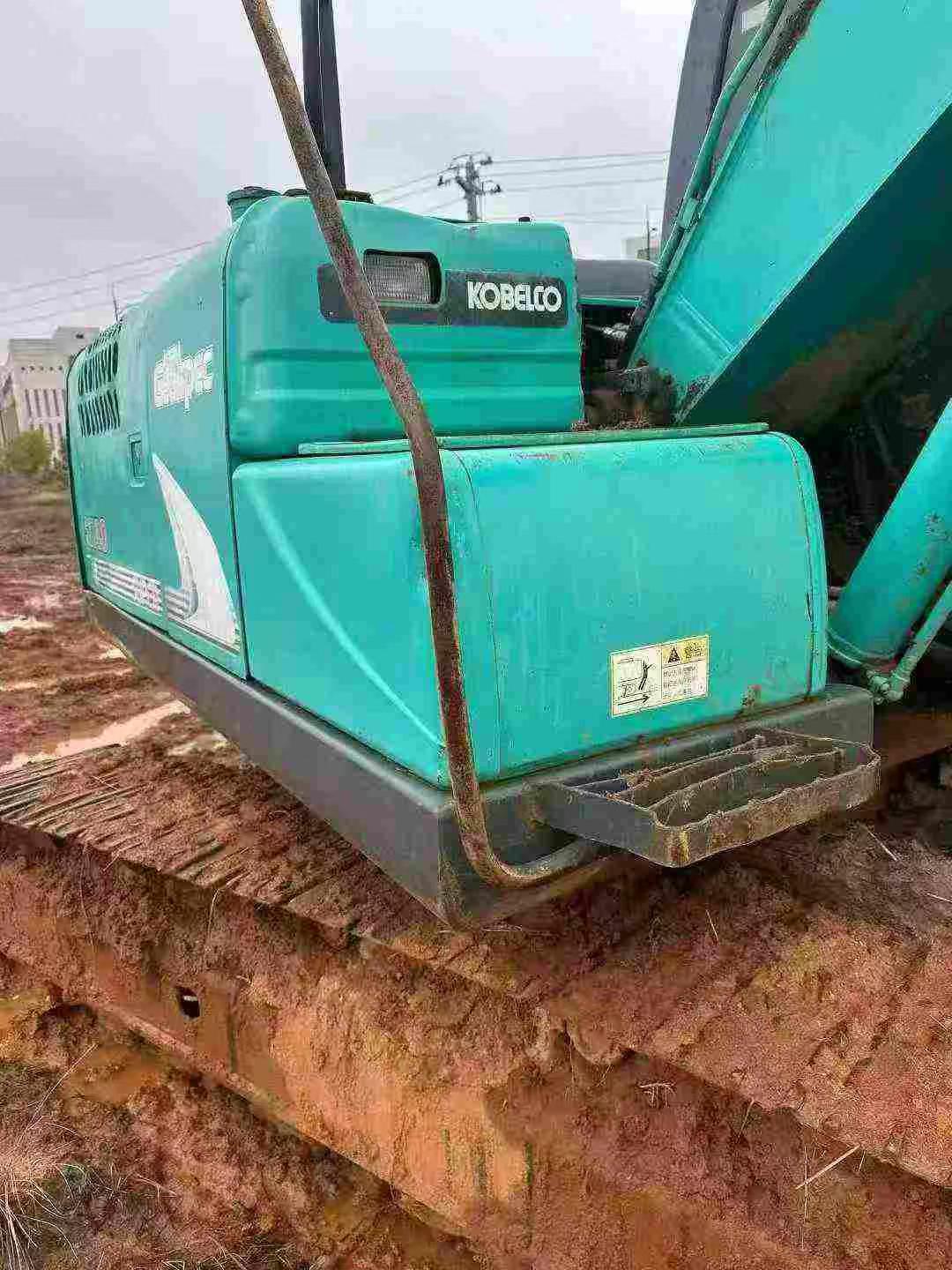 Used Kobelco SK140LC-8 Excavator 2017 Model / 4