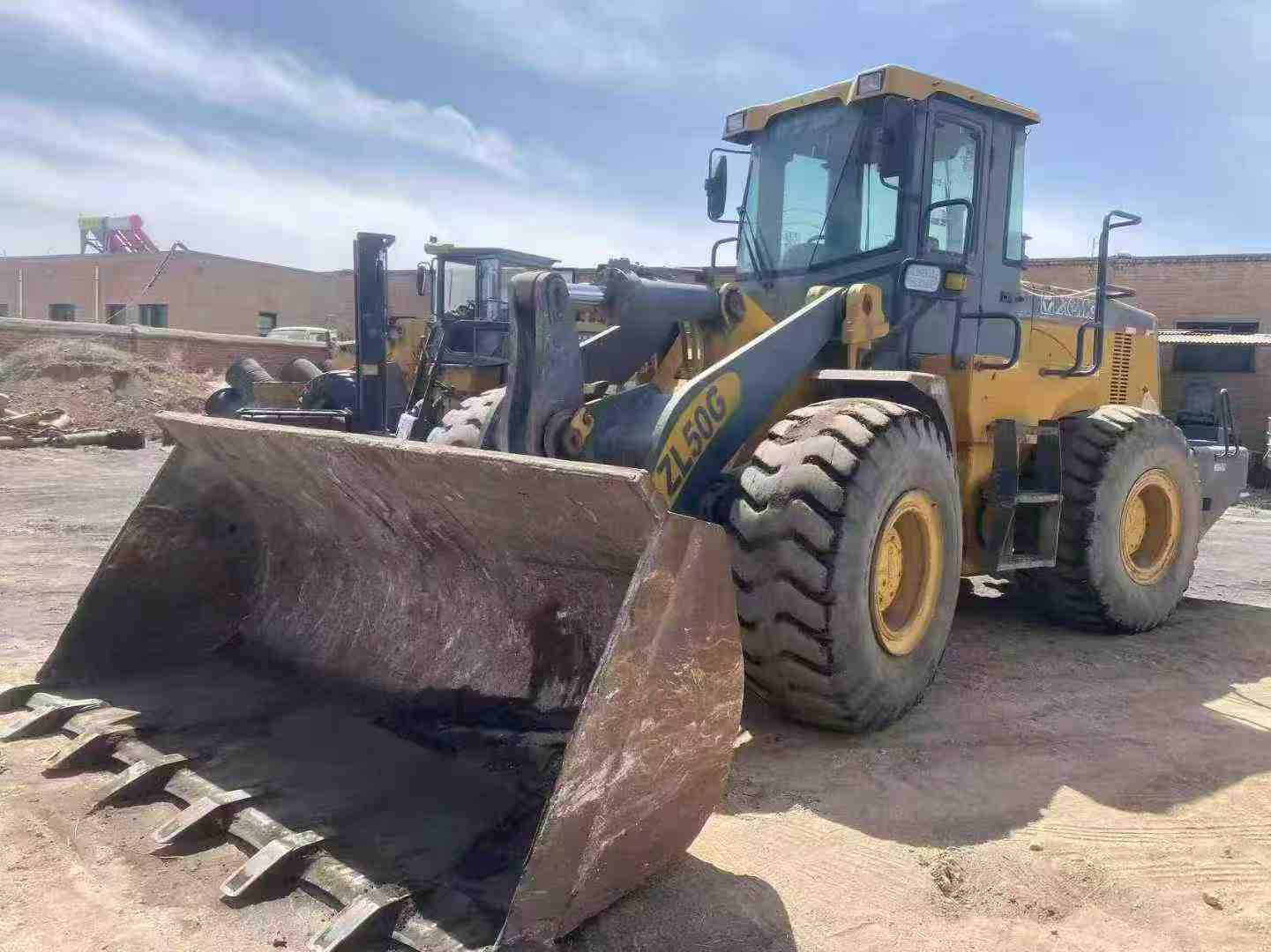 Used XCMG XE50C Loader 2011 Model / 4