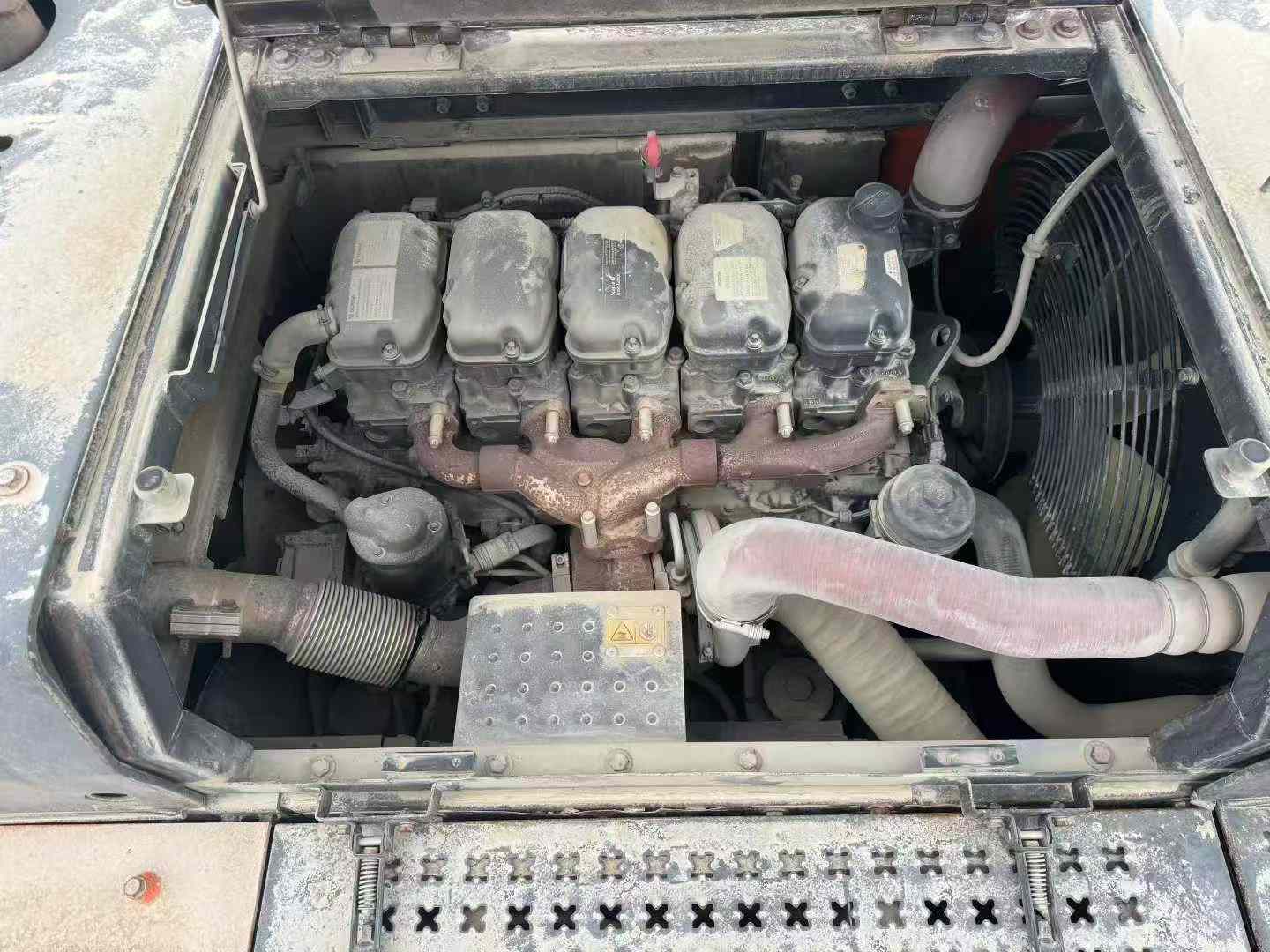 Used Doosan DX380 Excavator 2018 Model / 3