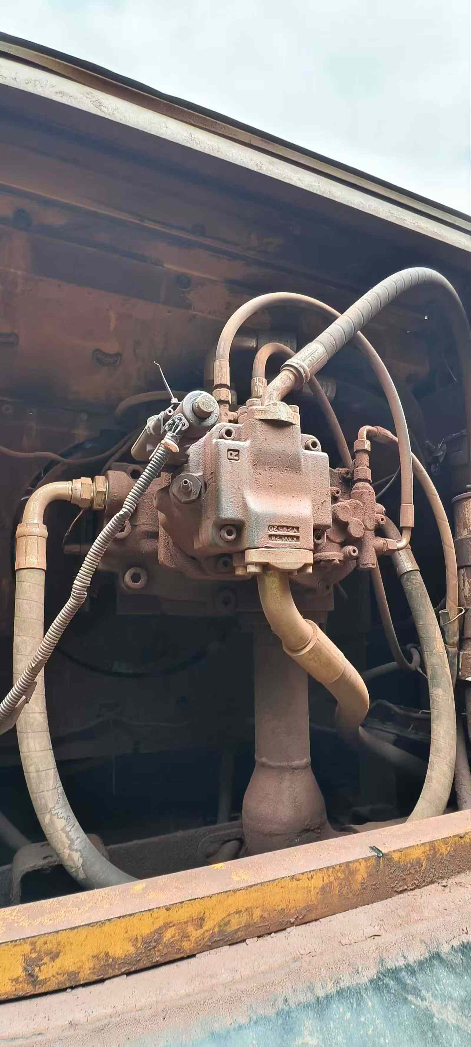 Used Sany SY485C Excavator 2019 Model / 4