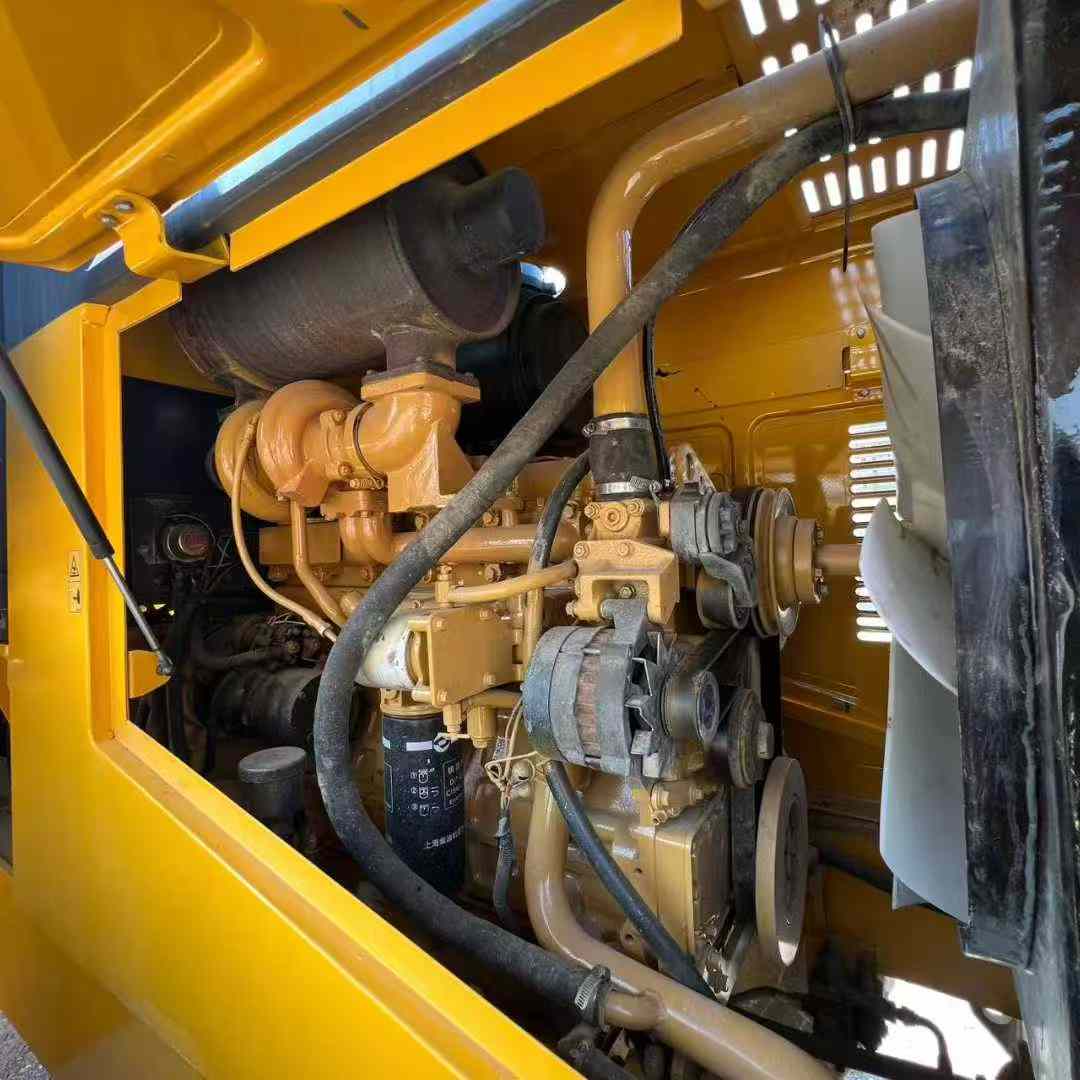 Used XCMG LW500F Excavator 2016 Model / 9