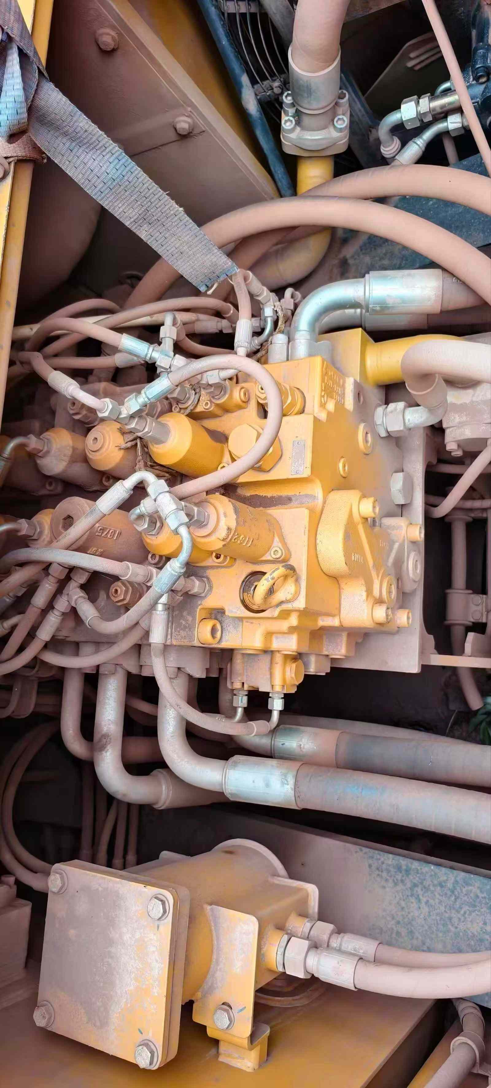 Used Sany SY485C Excavator 2019 Model / 3