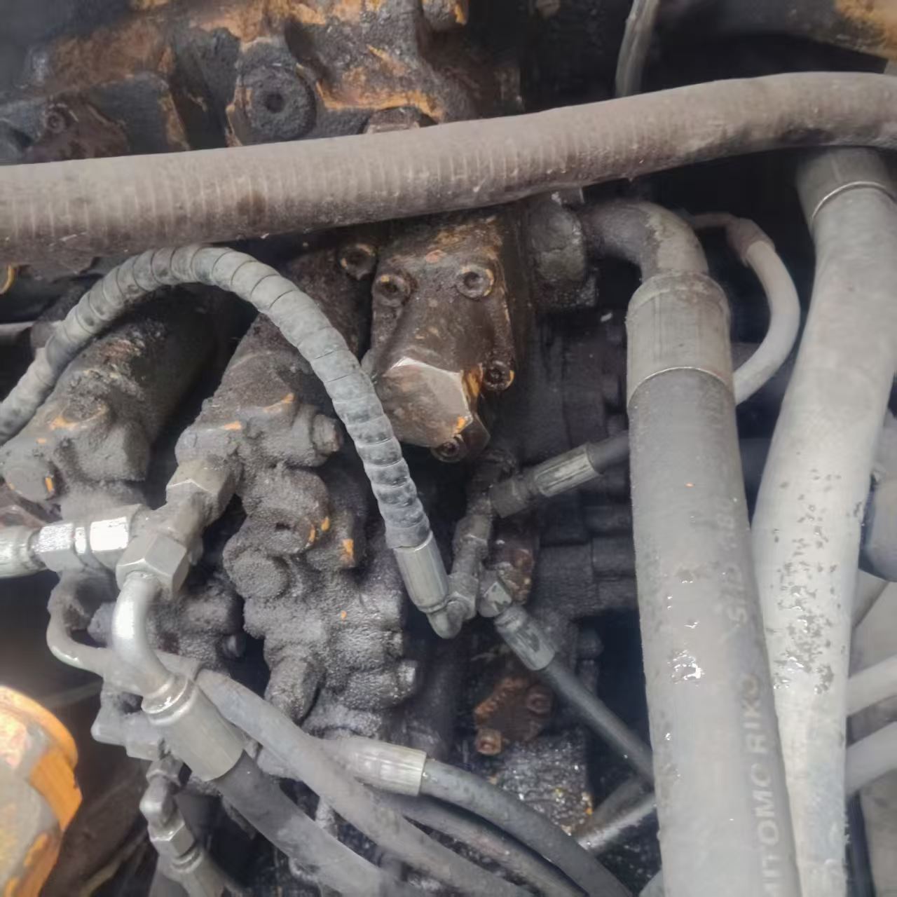 Used Sany SY215C Excavator 2018 Model / 8