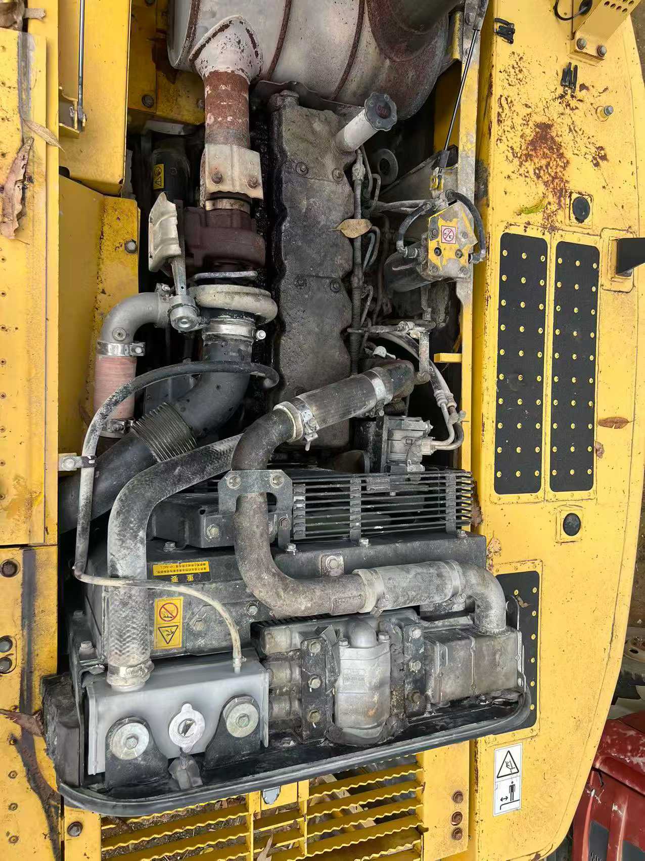 Used Komatsu PC270-8 Excavator 2017 Model / 4