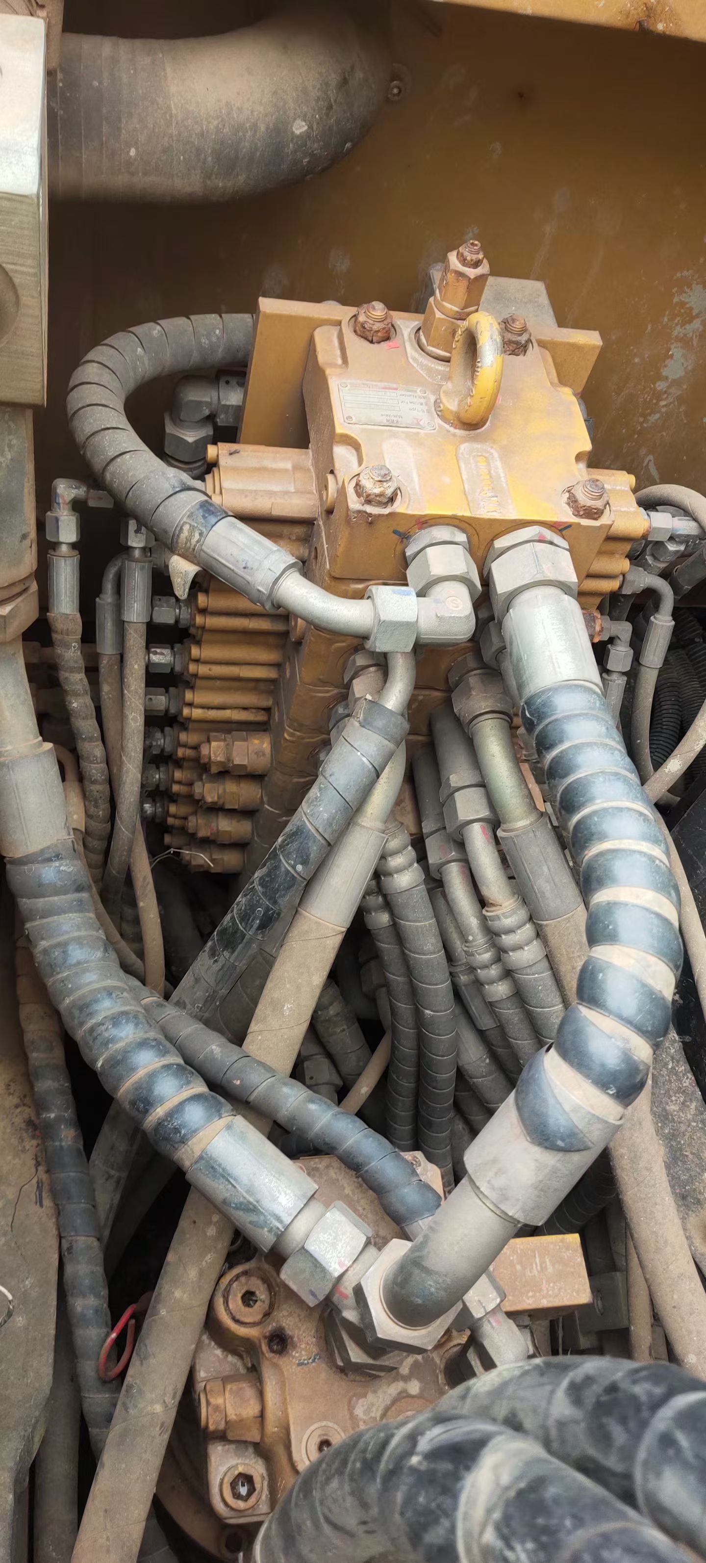 Used Sany SY95C Excavator 2020 Model / 4