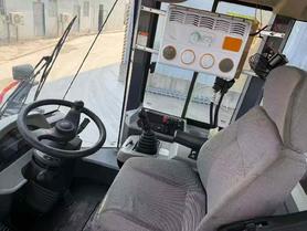 Buy XCMG XC956 Used Loader / 8 Used XCMG XC956 Loader 2023 Model / 8