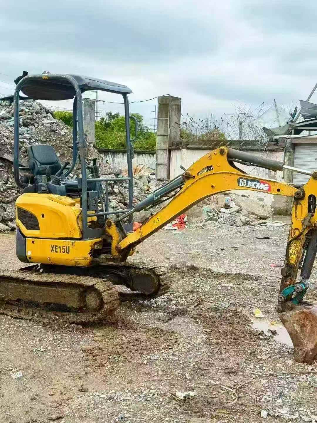 Used XCMG XE15 Excavator 2021 Model / 3