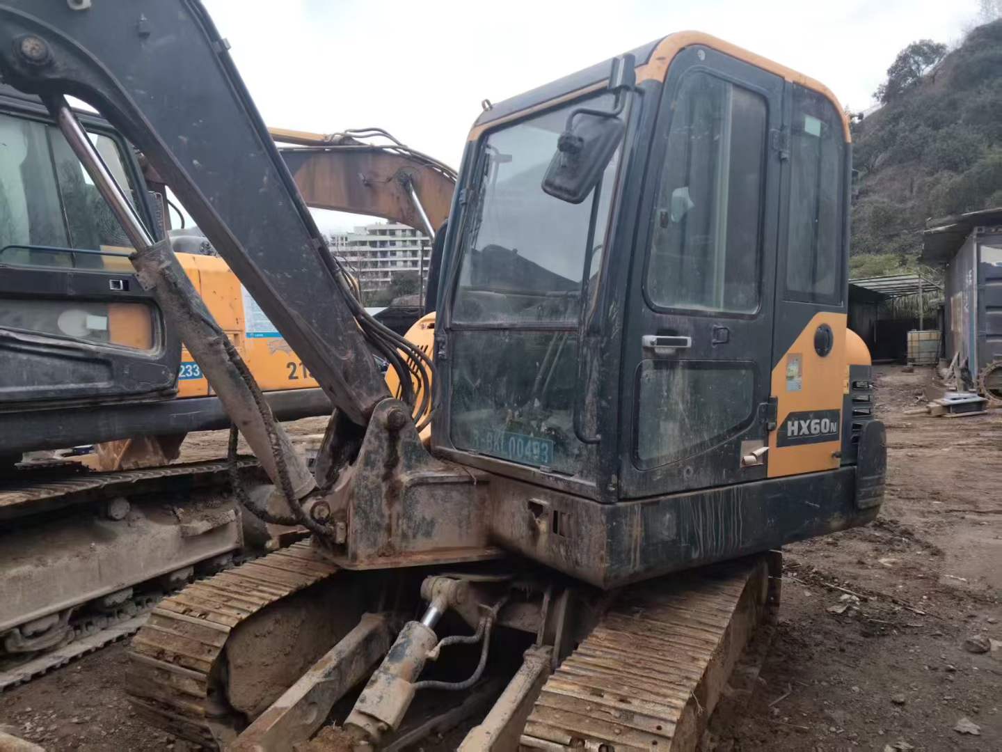 Used Hyundai R 60VS Excavator 2021 Model / 4