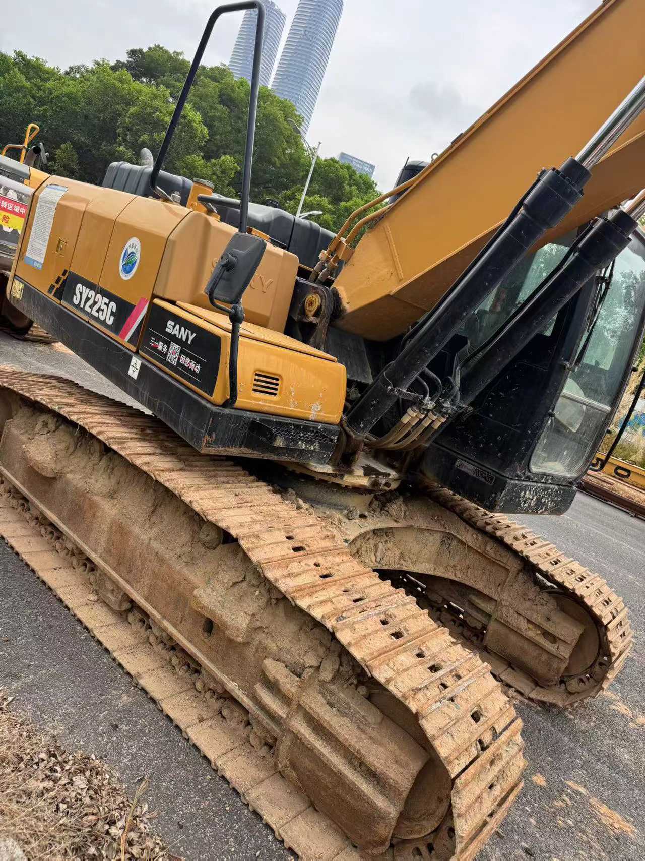 Used Sany SY200C Excavator 2022 Model / 2