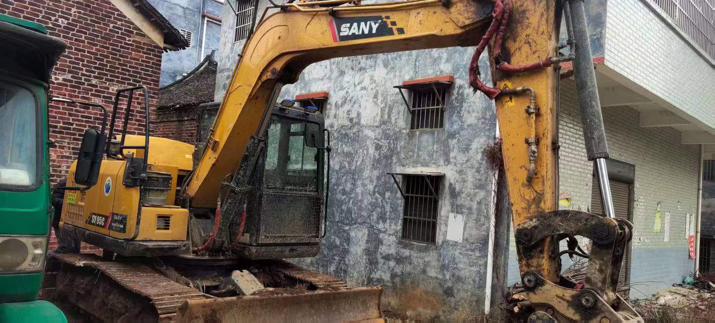 Used Sany SY95C Excavator 2020 Model / 2