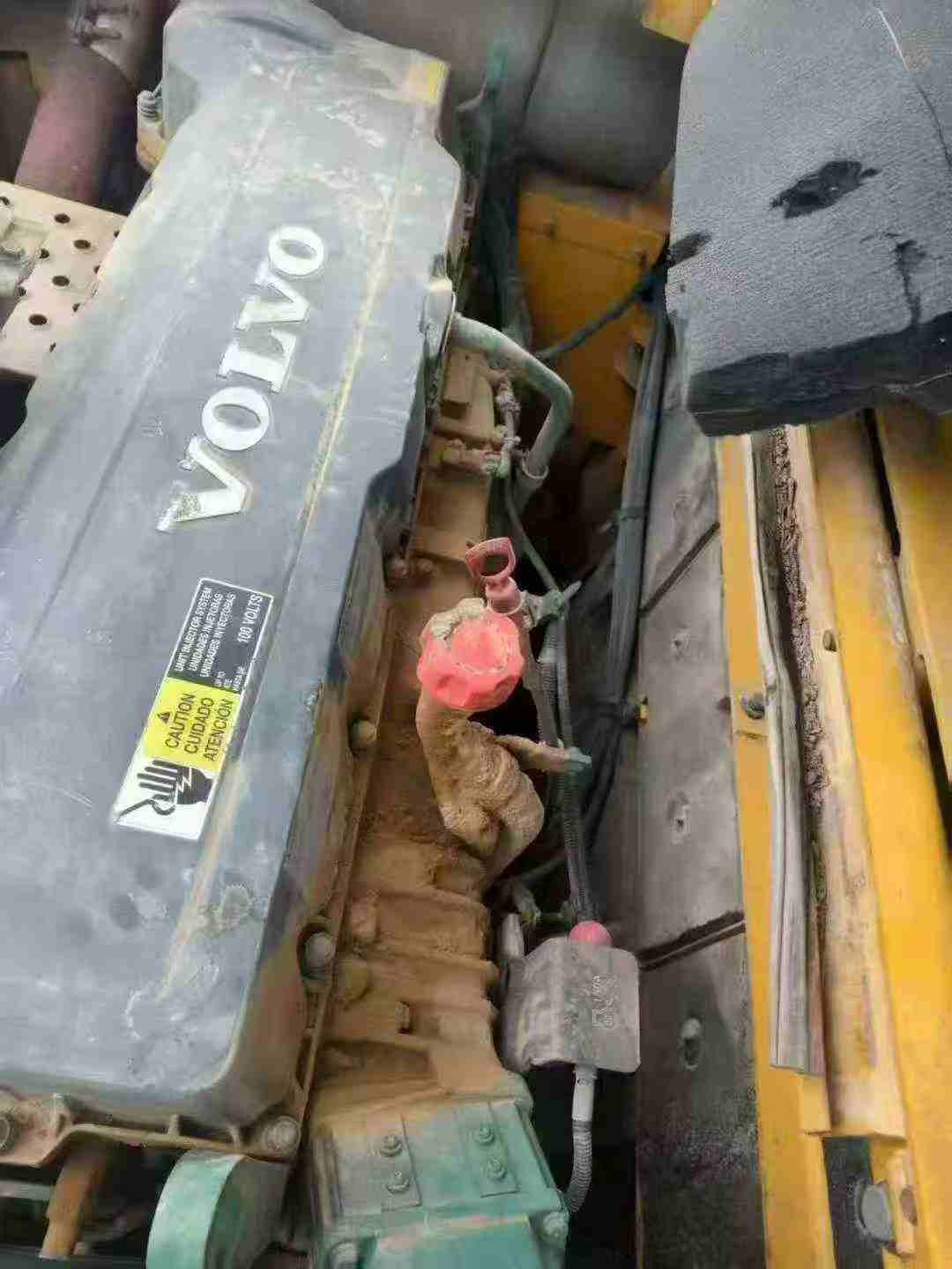 Used Volvo EC480D Excavator 2013 Model / 4