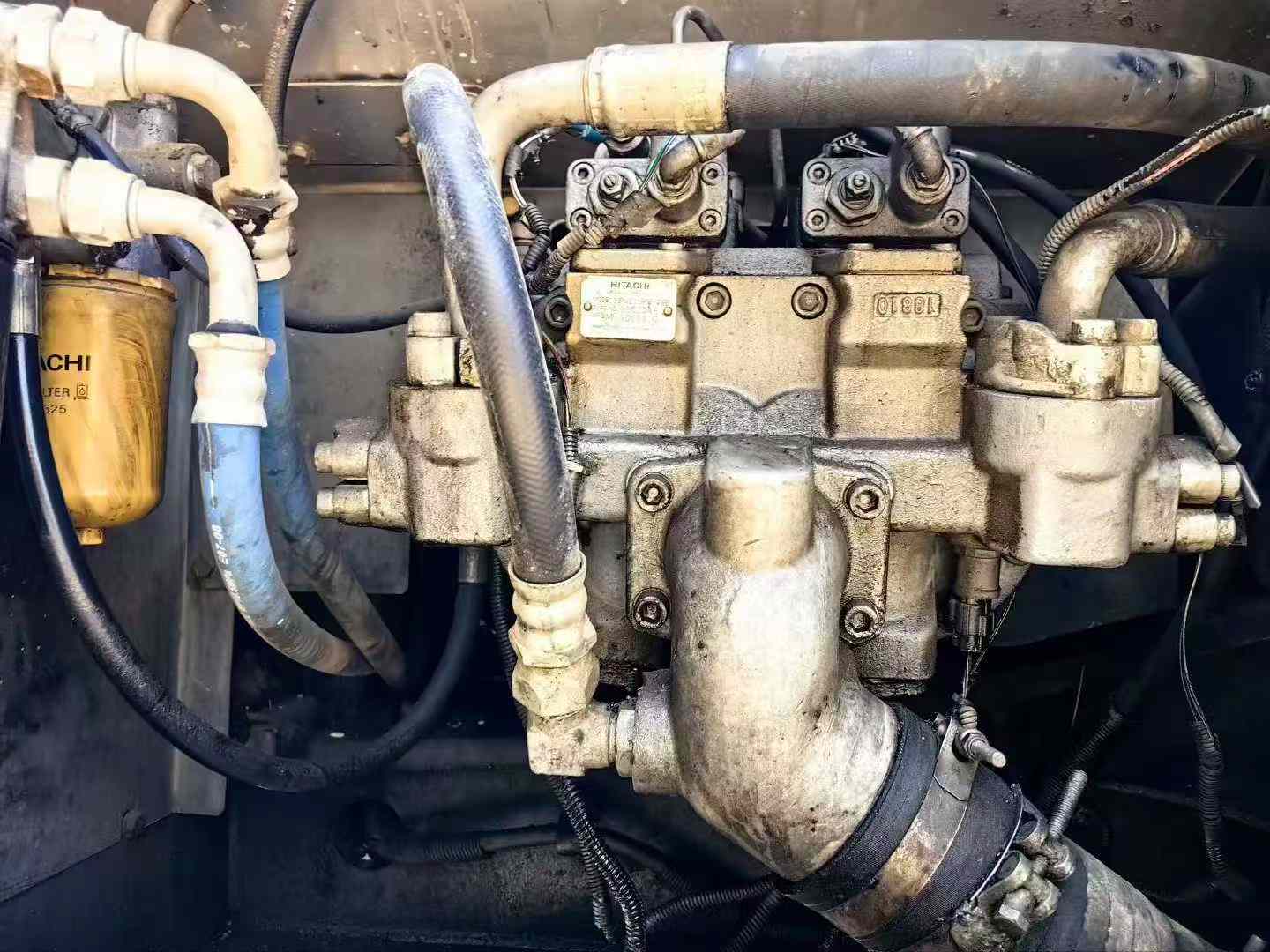 Used Hitachi EX200-3 Excavator 2016 Model / 4