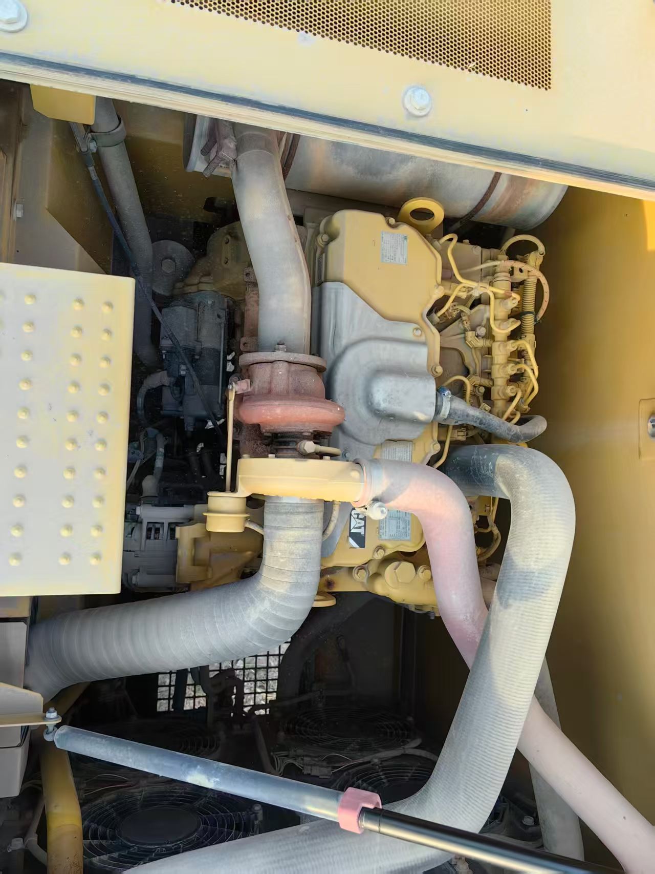 Used Caterpillar 320GC Excavator 2020 Model / 9