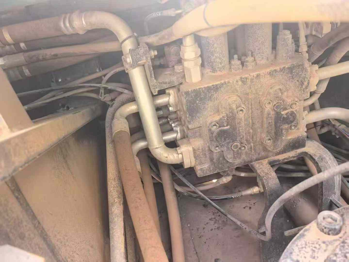 Used Kobelco SK350-8 Excavator 2020 Model / 4