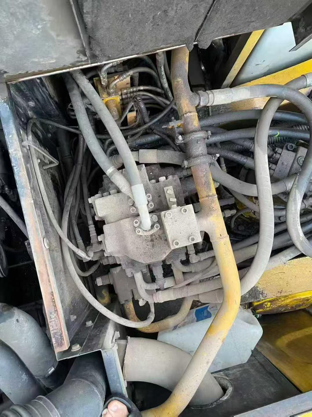 Used Kato 820-3SP Excavator 2016 Model / 3