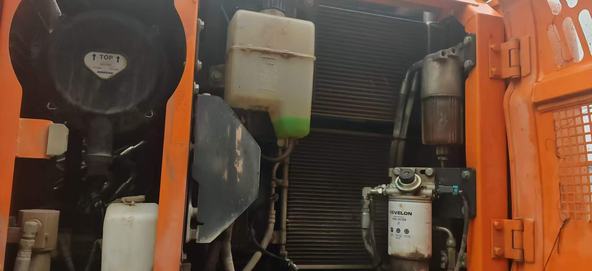 Used Doosan DH150 Excavator 2021 Model / 7