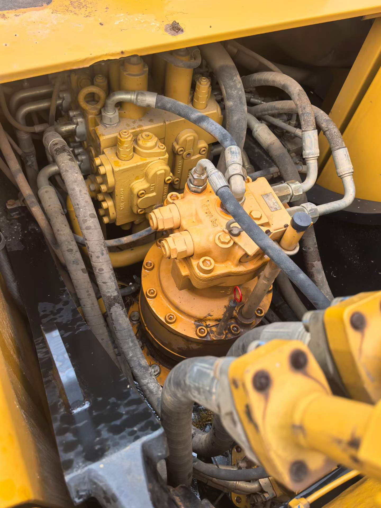 Used Sany SY205C Excavator 2020 Model / 3