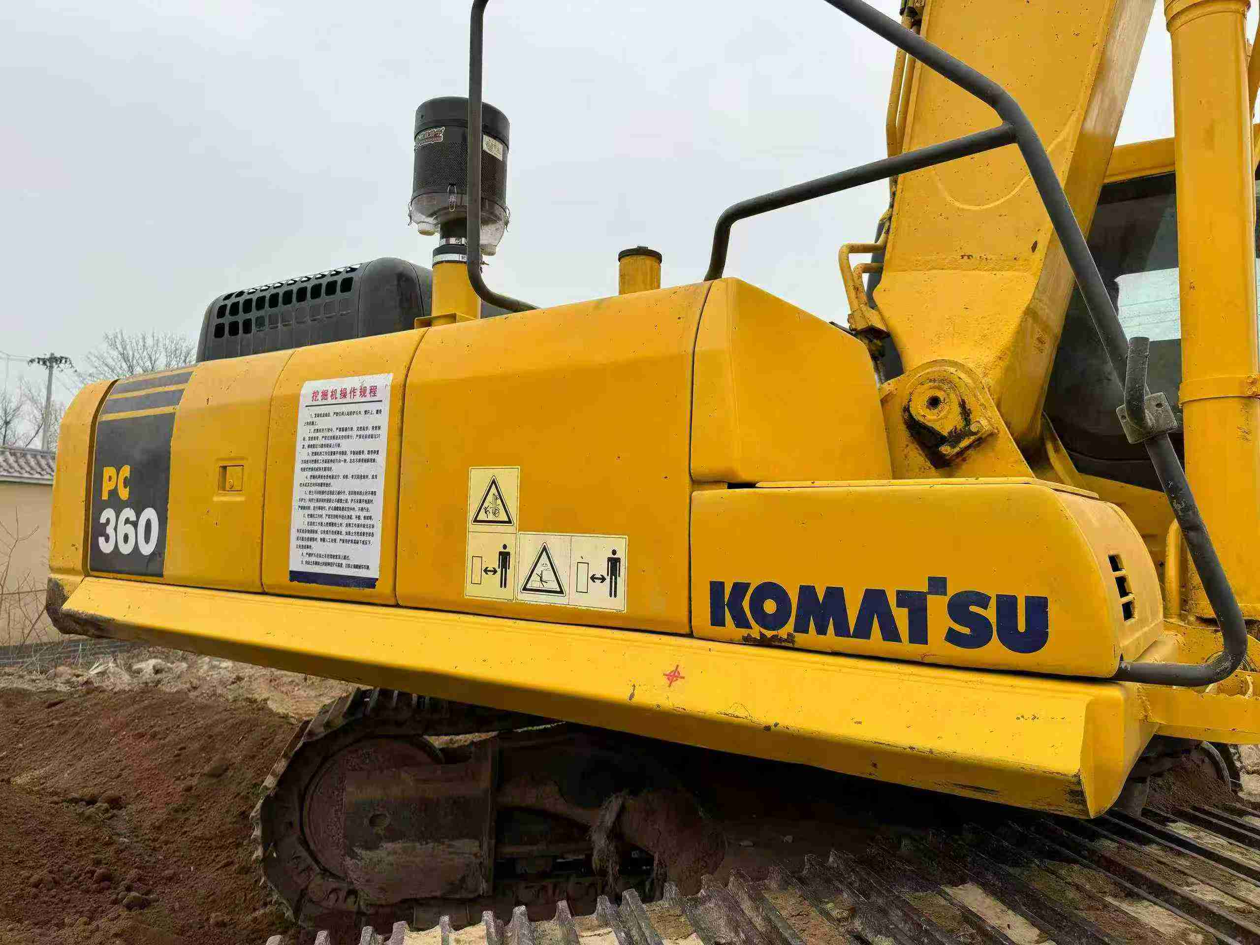 Used Komatsu PC360-7 Excavator 2016 Model / 3