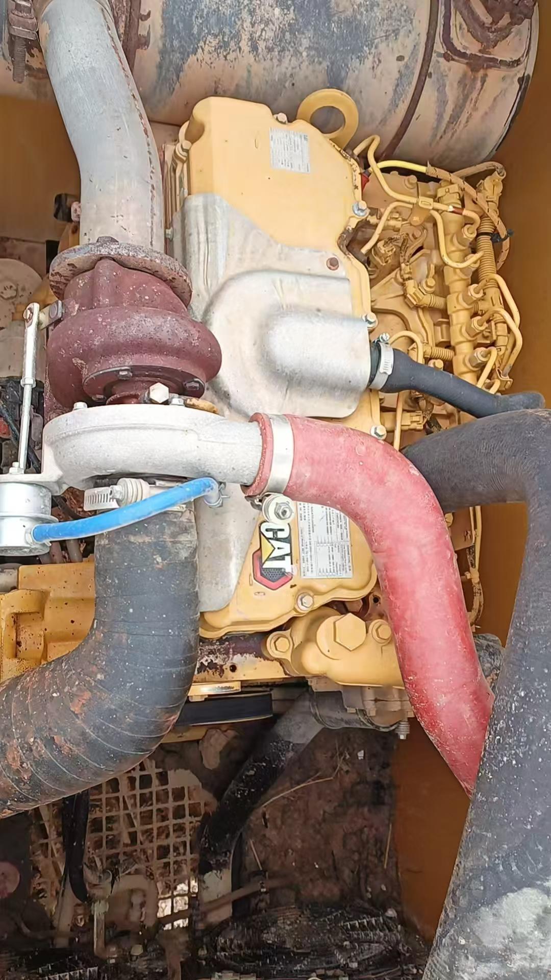 Used Caterpillar 320GC Excavator 2021 Model / 4