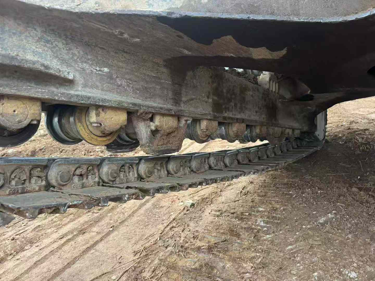 Used Doosan S225 Excavator 2011 Model / 8