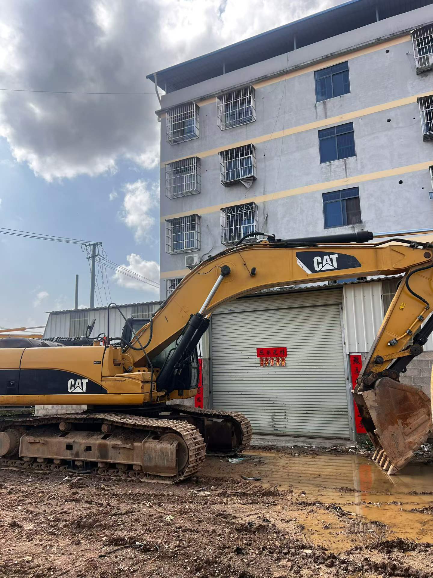 Used Caterpillar 336E Excavator 2012 Model / 3