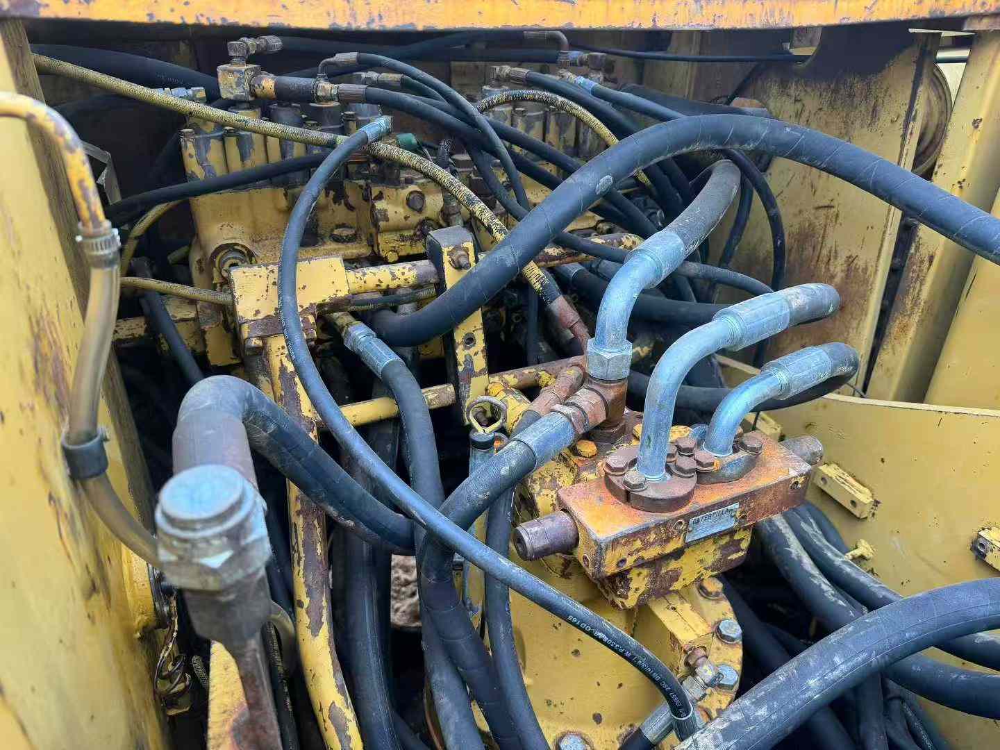 Used Caterpillar 320V2 Excavator 2016 Model / 5