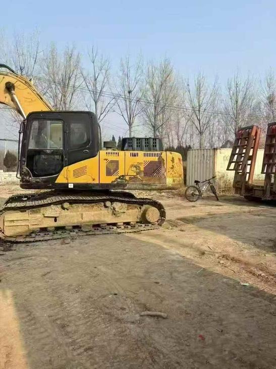 Buy Sany SY205C Used Excavator / 1