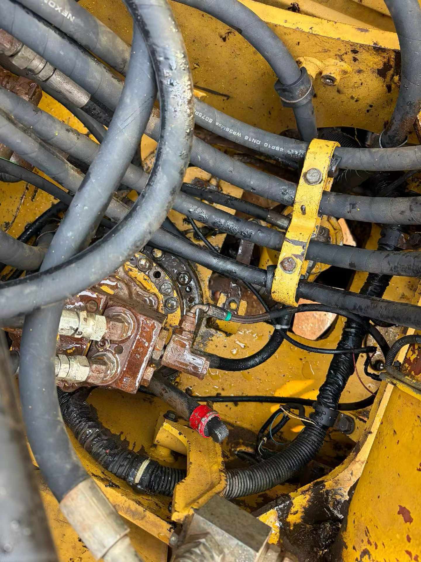 Used Komatsu PC130-7K Excavator 2016 Model / 7